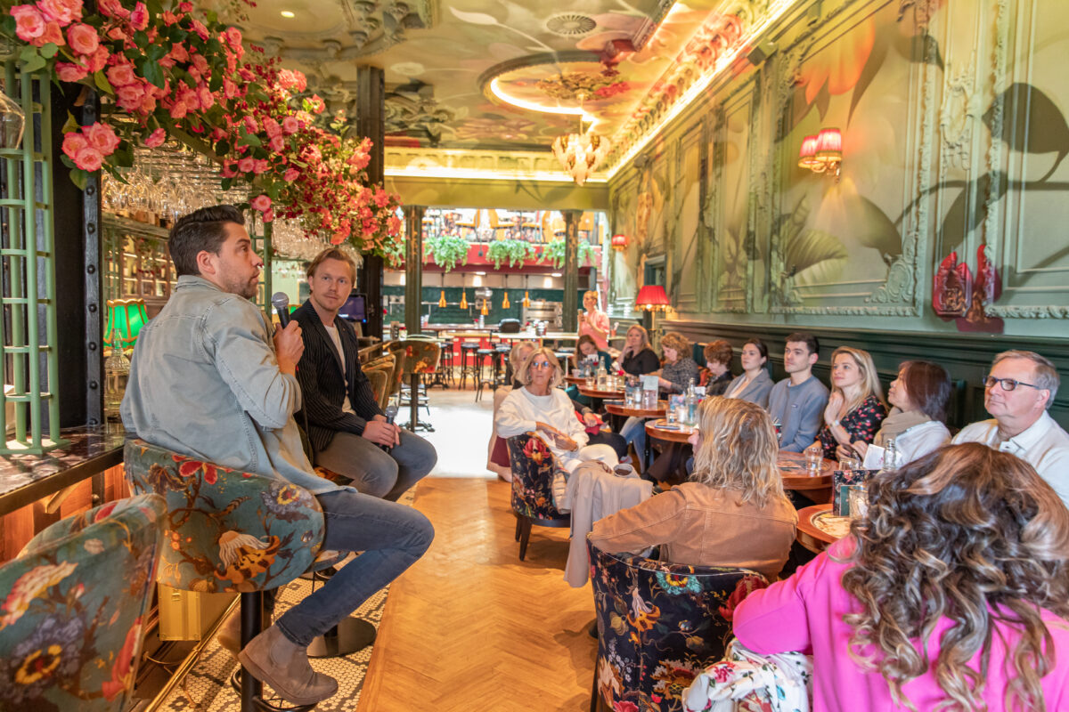 Ruby Rose interview Linda op Locatie tijdens locatietour