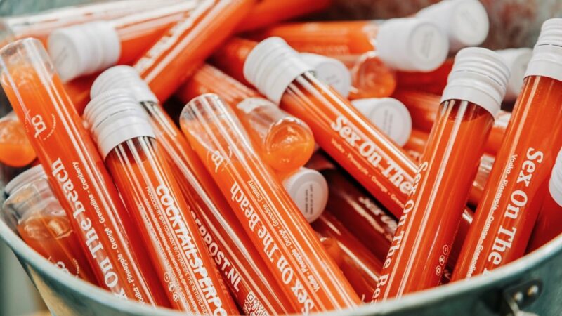Cocktails-voor-evenementen-Cocktails-per-post-Bar-Company - Beeld Twycer