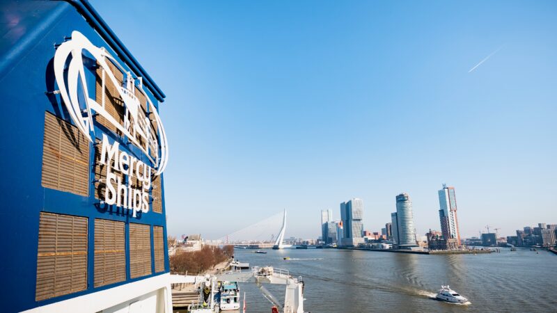 Nico Alsemgeest - MPS | food & design verzorgt voor 10.000 personen catering op grootste ziekenhuisschip ter wereld