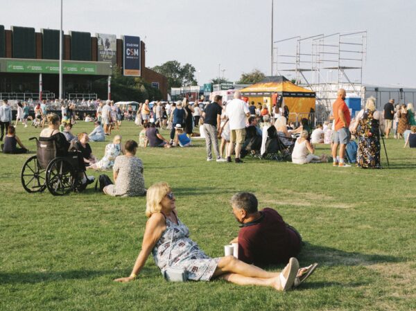Op het gras - evenement - rolstoel - inclusieviteit
