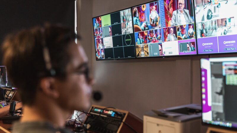 Q Broadcasting studio