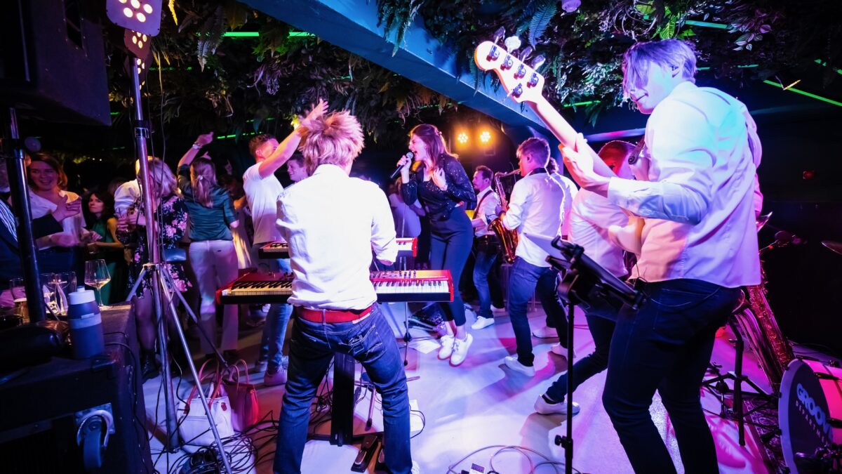 Gooiland Hilversum - band tijdens congres feestavond - foto Jeancarlo Nunes dos Anjos