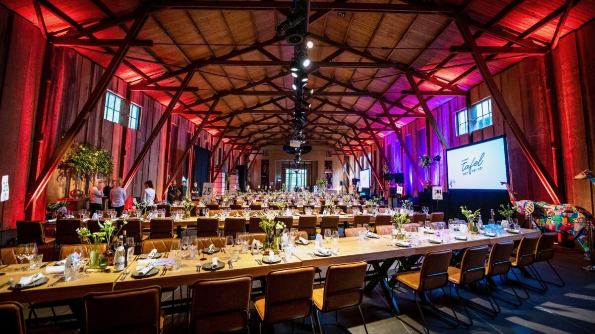 D&B-Naarden-Dinersetting_edit-Primetime