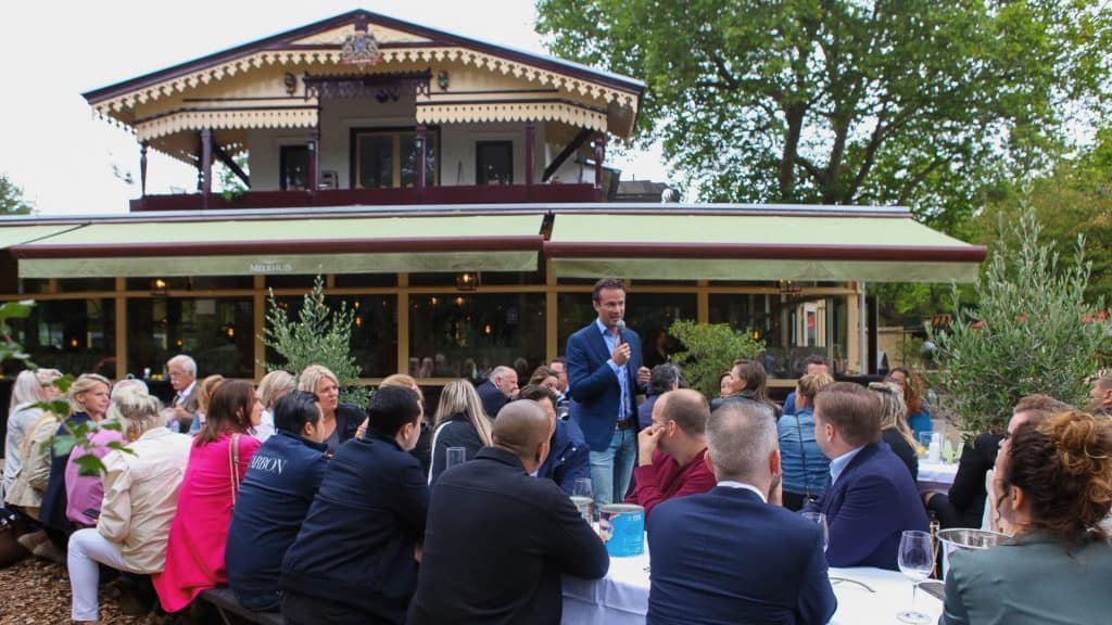 Het-bedrijfsleven-kan-veel-leren-van-de-maffia-Jan-Joost-Kroon