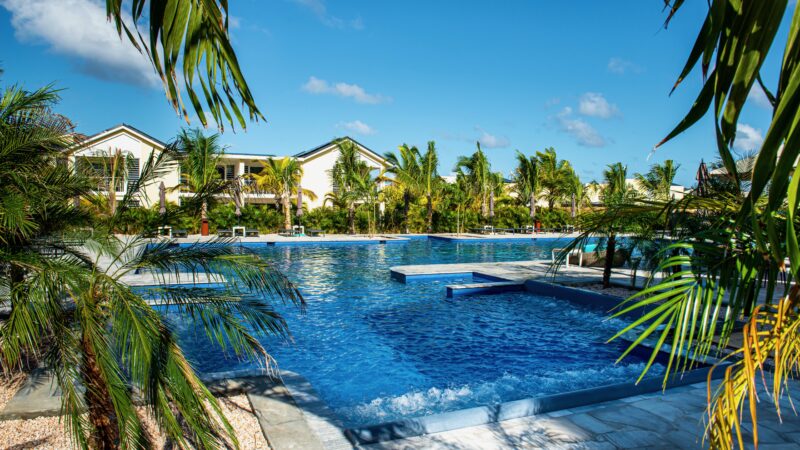 Magna Pool-Delfins Beach Resort-Bonaire