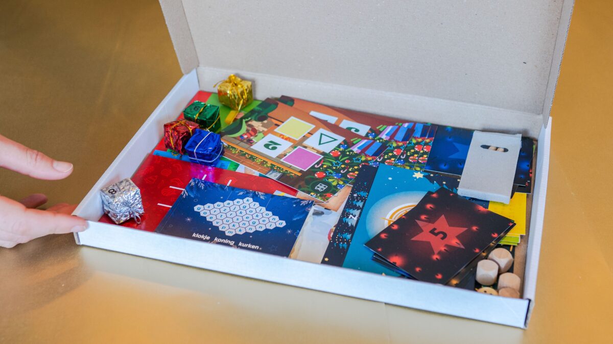 plug and play christmas special The Box Company