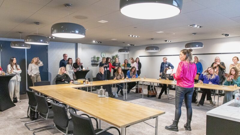 BFoto - Locatietour Utrechtse Heuvelrug - Ernst Sillem Hoeve vergaderzaal