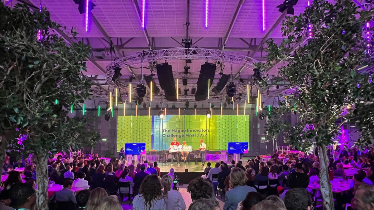 Impactfest - Fokker Terminal - congres met podium