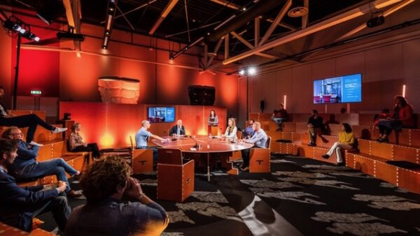 Ideeentheater modulaire zitplekken - arena - banken - stoelen