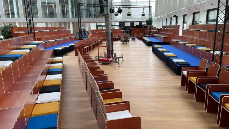 Ideeentheater modulaire zitplekken - arena - banken - stoelen