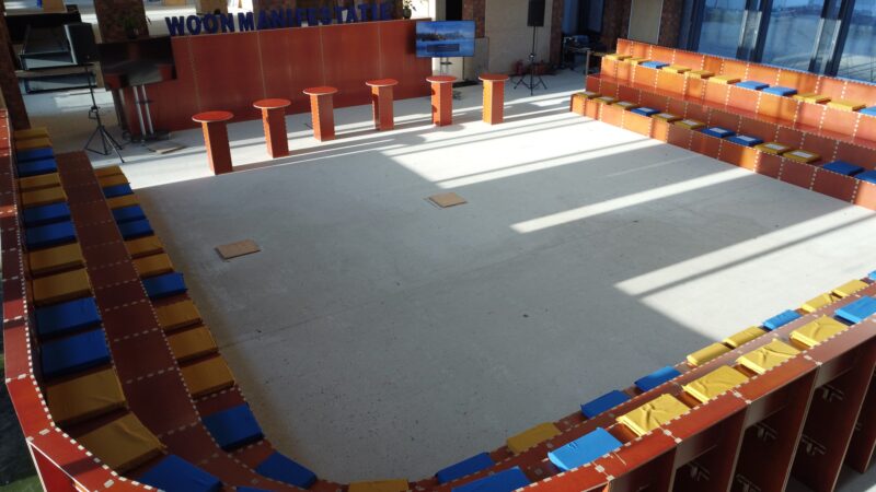 Ideeentheater modulaire zitplekken - arena - banken - stoelen