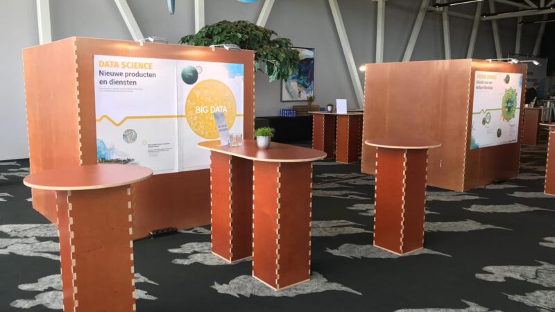 Ideeentheater modulaire zitplekken - arena - banken - stoelen