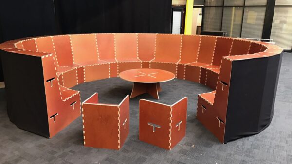 Ideeentheater modulaire zitplekken - arena - banken - stoelen