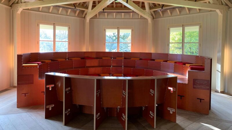 Ideeentheater modulaire zitplekken - arena - banken - stoelen