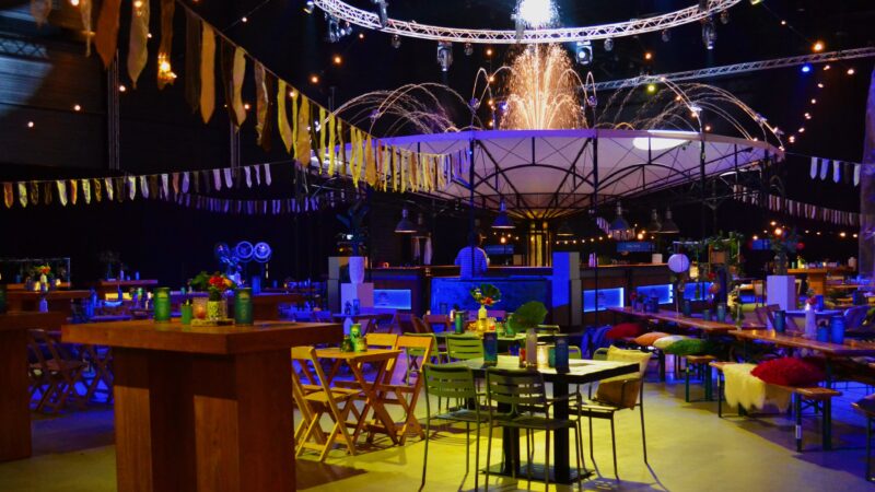 Starlive - 2-nice - Eventstyling - Midden Nederland Hallen - Food Festival - Decoratie - fonteinbar