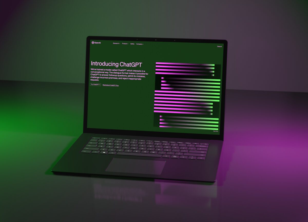 HEADER introduction ChatGPT_