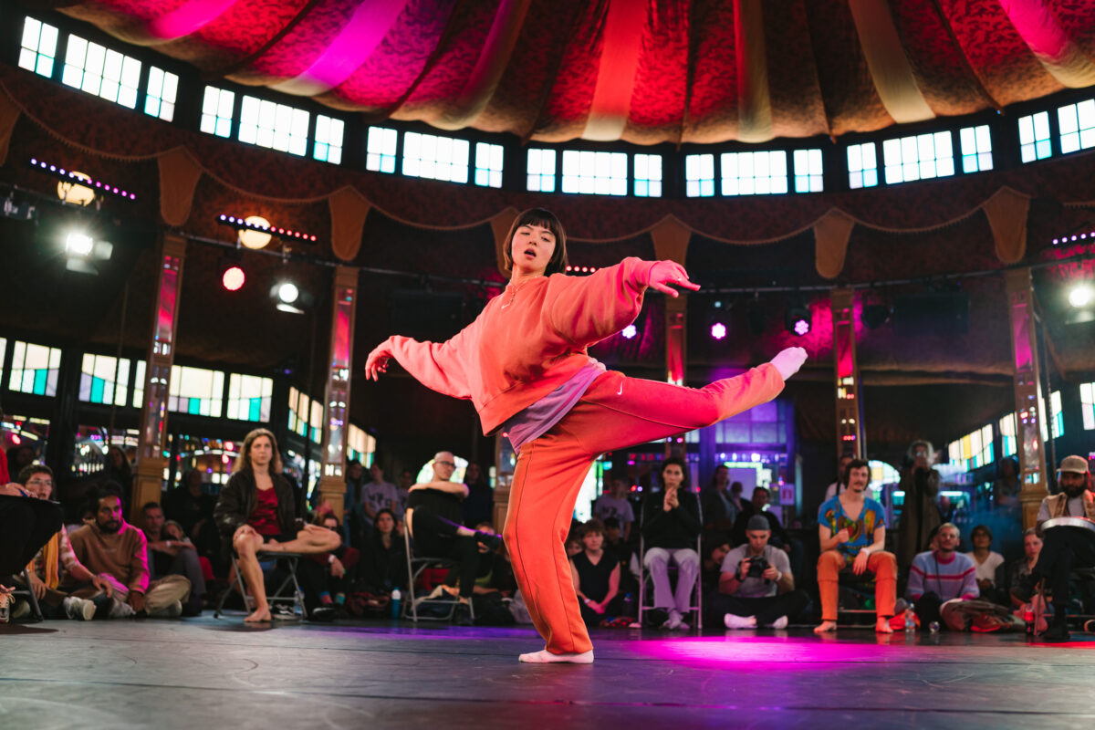 Battle Danstent op het Vrijthof - @SjoerdDerine