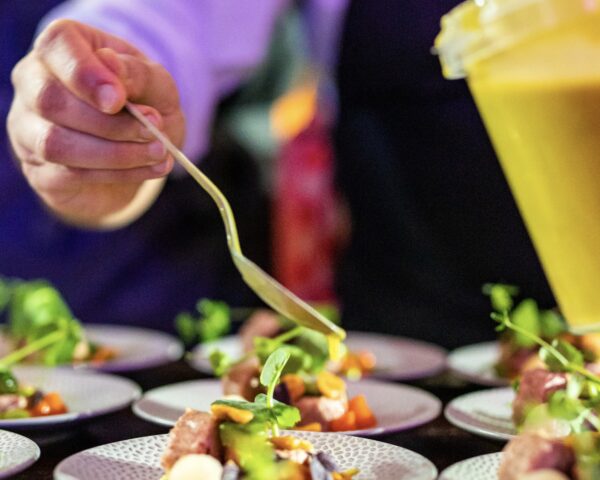 Domusdela_Hutten_Catering-scaled.jpg