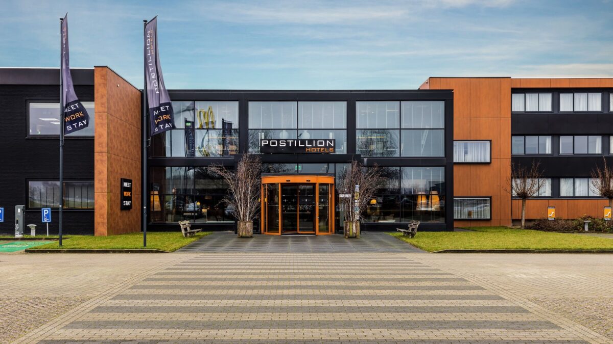 Postillion Hotel Deventer - 1 exterieur