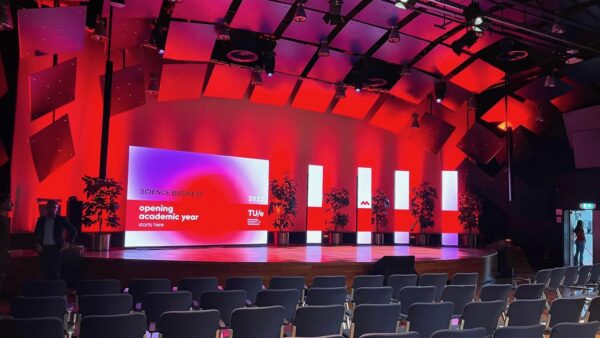 Event First Impression licht en geluid