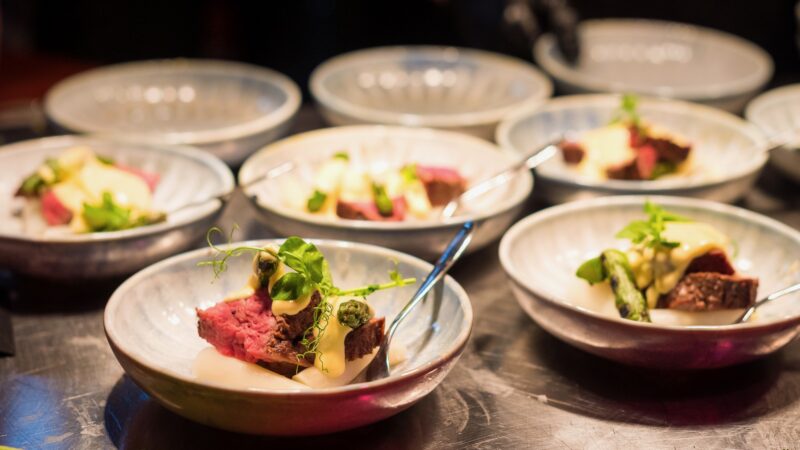 Hutten-Meetings-Events-gerecht-in-schaaltjes - Beeld Twycer