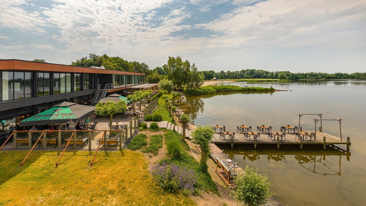 Postillion Hotel Amersfoort Veluwemeer - 2 terras