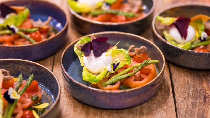 Hutten_Coldplay - beeld Twycer - gerecht op bord