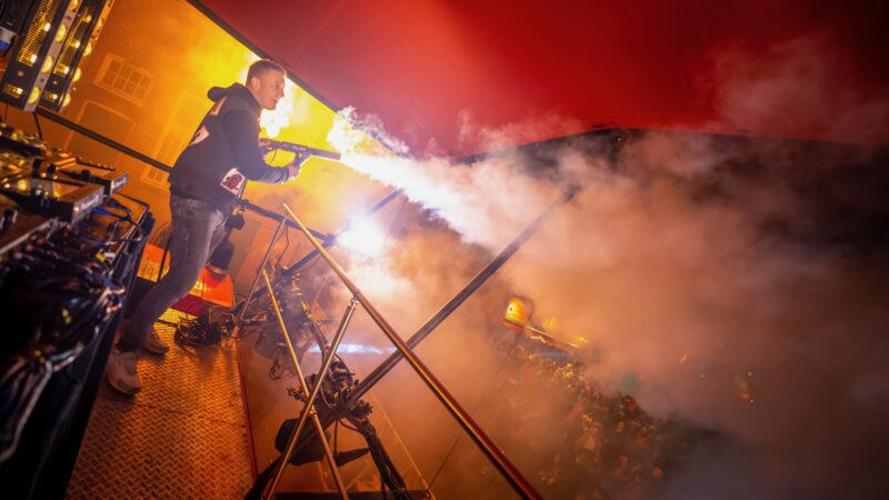 Festitruck is het all-in podium op wielen voor jouw festival of evenement - foto Lallebal2