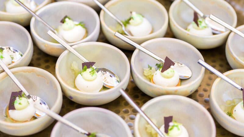 Hutten-Food-Design-schaaltjes-met-gerechten - beeld Twycer
