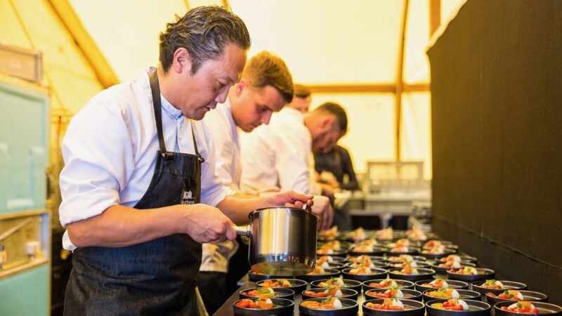 Hutten-Food-Design_mise-en-place-door-kok - beeld Twycer