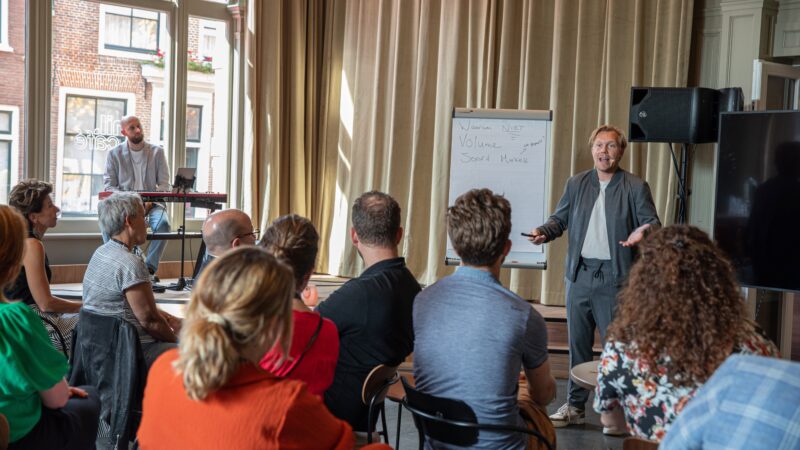 BFoto - Netwerken met LOL bij Phil Haarlem