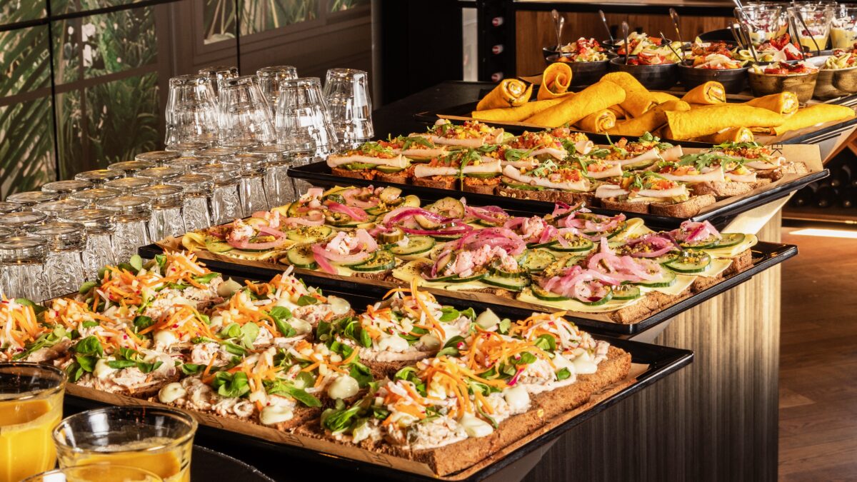 Flint Theater - bladen met belegde broodjes en wraps