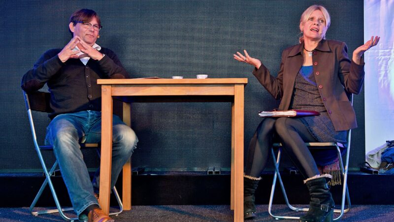 Theater als Spiegel - More Balls Than Most -