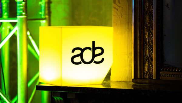 ADE-Green-licht-blok-photo-by-Kim-Balster