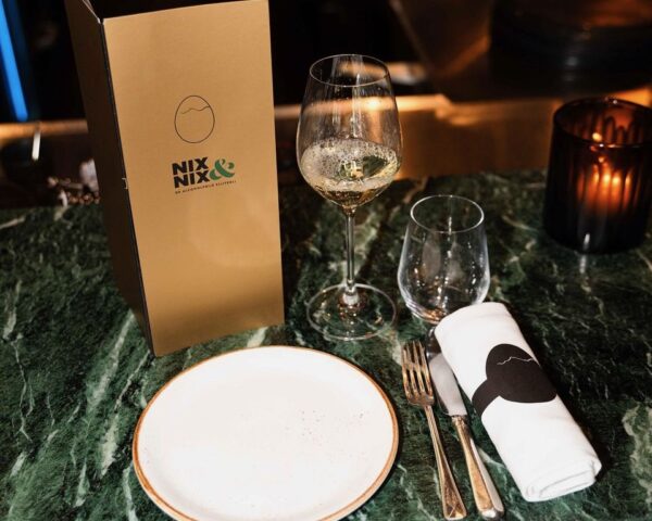 Alcoholvrije wijnkaart van Nix & Nix bij Ron Gastrobar
