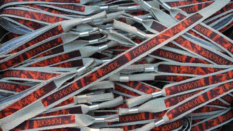 PlantjeBandje - biologisch afbreekbare polsbandjes en keychains