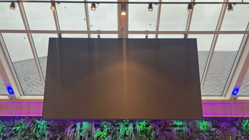 Claus - eventlocatie - Scherm