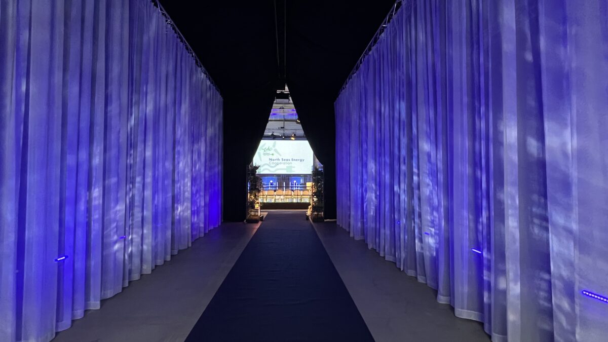Fokker Terminal - NSEC 2023 tunnel