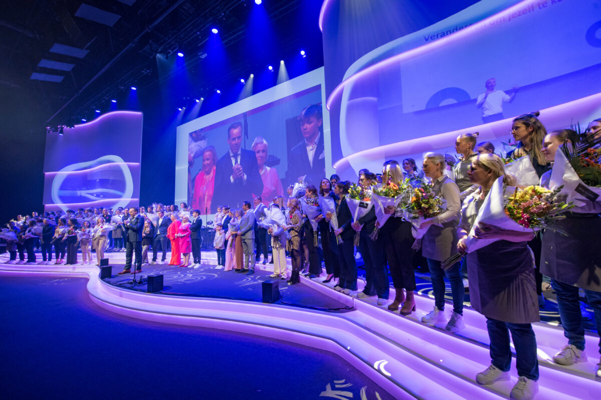 HEADER NBC bedank bloemetje _ Ad Boogaard Fotografie