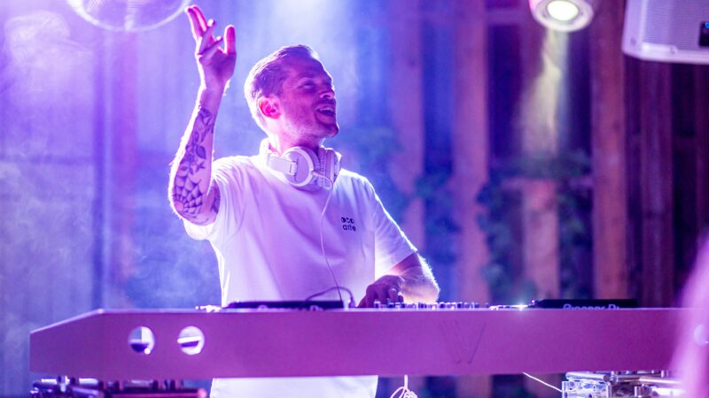 DUS Utrecht - Speelkwartier - Werf - Bedrijfsfeest - DJ - Muziek