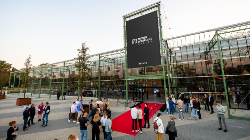 Midden Nederland Hallen-ingang entree