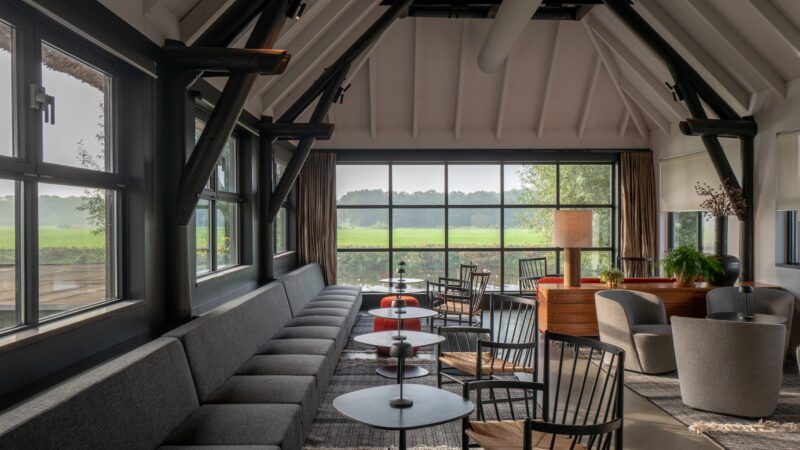 Mooirivier Bar - ©Cate Miscczuk